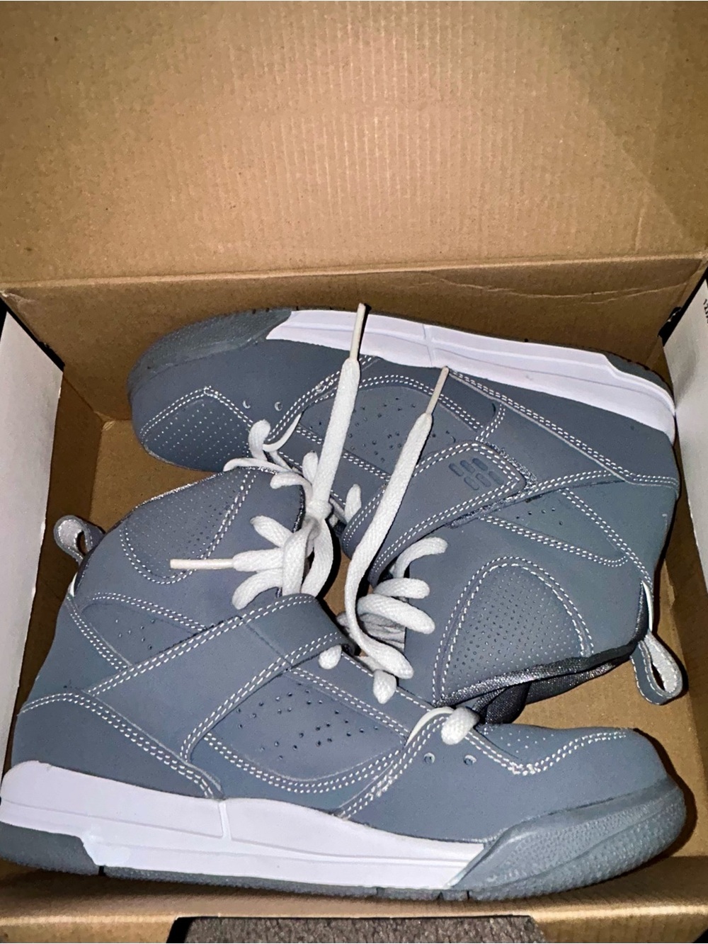 Never Worn w/Box Nike Youth Jordan Flight 45 High (PS) size 3Y 384521-014